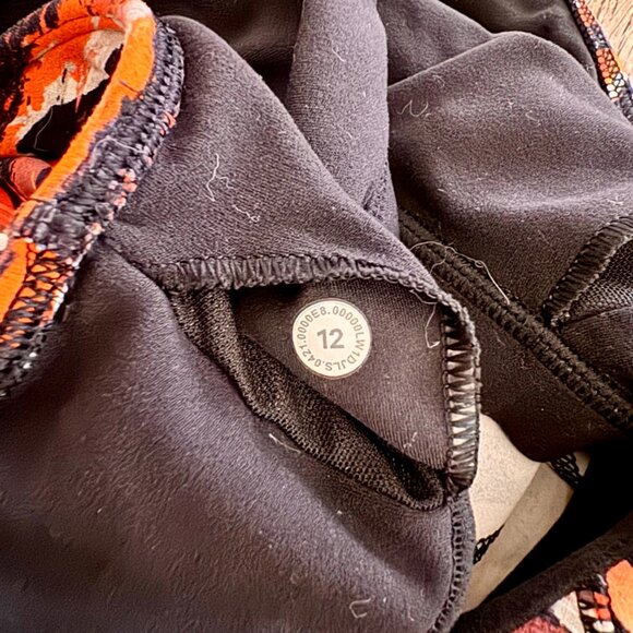 Lululemon Align Tank Lunar 2022New Year Tiger Tide Smoky Red Multi Size 12 Rare - Picture 8 of 11